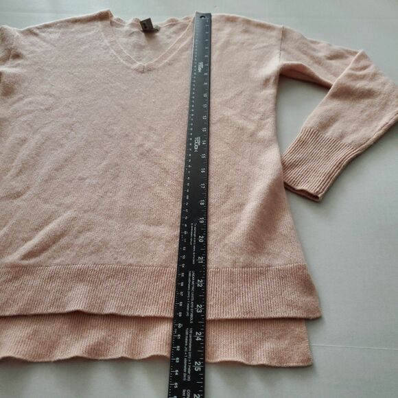 Halogen Nordstrom 100% Cashmere V-Neck Sweater Pink Blush XS Soft Cozy Luxury - Picture 5 of 8